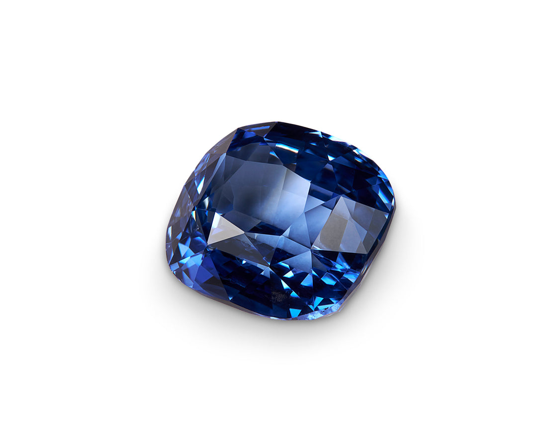 2.86ct Cornflower Blue Sapphire cushion cut Sri Lanka Origin