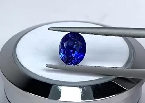 1.24ct Vivid Blue Sapphire Oval Cut