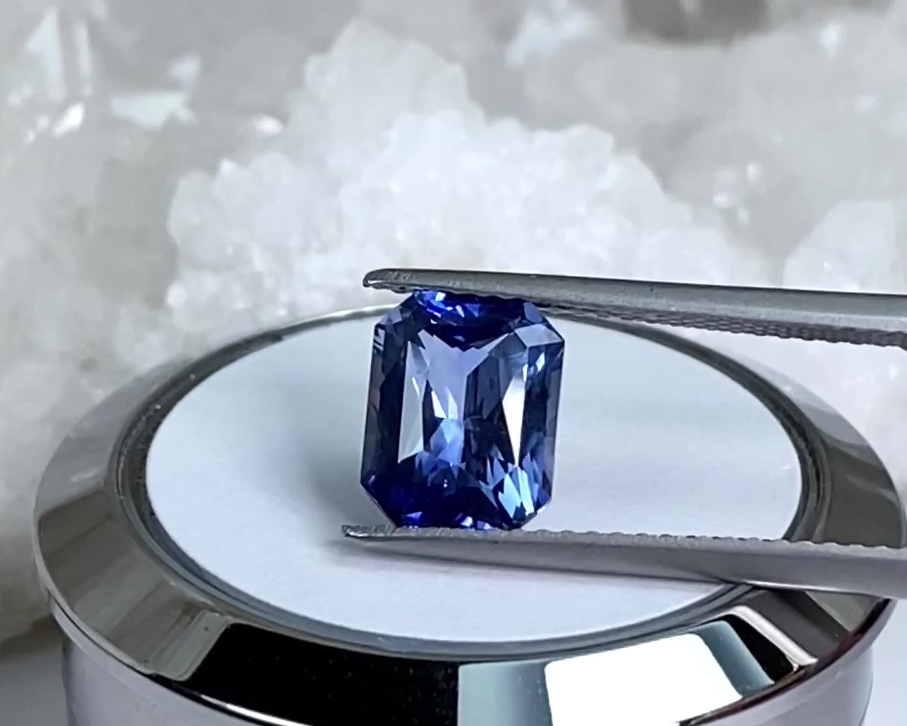 2.51ct Blue Sapphire